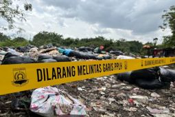 DLH Kota Tangerang periksa pengelola TPS ilegal di sekitar sepadan Sungai Cisadane