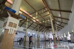 Buka Puasa Surabaya Hari Ini Jam Berapa? Cek Jadwal Magrib 8 Maret 2026