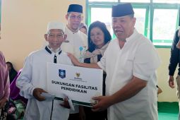 Tebar Kebaikan Ramadhan, Gubernur Babel salurkan zakat BAZNAS di Penyamun