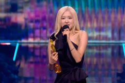Ros BLACKPINK jadi artis K-pop pertama yang memenangkan BRIT Award
