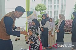 Pengusaha muda Jambi santuni 2.000 anak yatim dan duafa