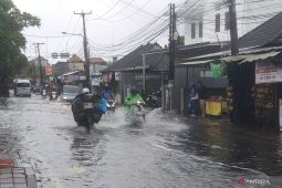Cuaca di kota-kota besar umumnya diprakirakan diguyur hujan