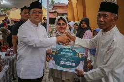 Safari Ramadhan, Wali Kota Pematangsiantar perintahkan Tirta Uli pasang fasilitas air siap minum di Masjid Al Ikhlas