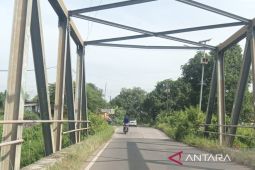 Pemkab Majalengka mempercepat perbaikan 117 km jalan sebelum Lebaran