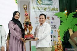 Ketua DPRD Bogor raih penghargaan kepemimpinan publik