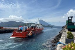 Akibat mati mesin, KN SAR Pandudewanata dikerahkan evakuasi KM Jolor 01