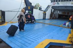 Warga perantau mudik lebih awal lewat Pelabuhan Jangkar Situbondo