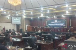 Bupati sampaikan jawaban pandangan umum fraksi terhadap perubahan Perda No:01/2024