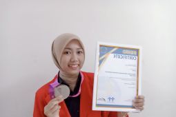 Mahasiswi Untag Surabaya raih Juara 2 ICIIC Malaysia