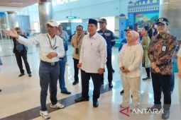 Anggota DPR tinjau kesiapan angkutan lebaran di Pelabuhan Tanjung Perak