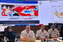 Musim kemarau mulai April dan puncak kemarau di Bali pada Agustus
