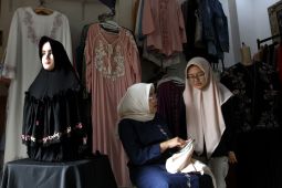 Produksi busana muslim ekspor di Malang