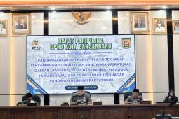 Ketua DPRD Banjarbaru pimpin rapat paripurna pandangan umum fraksi