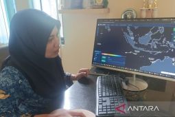 Cuaca mayoritas kota di Indonesia berpotensi hujan ringan