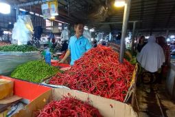 Pengelola Pasar Angso Duo ajak masyarakat belanja bijak saat Ramadhan