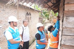 PLN Sumut nyalakan listrik 136 untuk rumah tangga prasejahtera