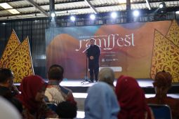 Pemkab Garut menggelar Ramadhan Festival untuk memajukan ekonomi kreatif
