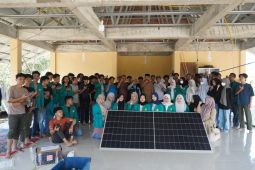 Mahasiswa Universitas Syiah Kuala terapkan inovasi panel surya untuk masyarakat Pidie Jaya