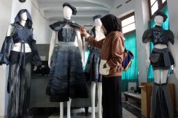Pameran karya fesyen berkelanjutan di Malang