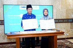 BCA Syariah dan Masjid Istiqlal tandatangani MOU untuk perkuat literasi keuangan syariah