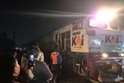 Perjalanan KA Blambangan Ekspres terganggu akibat lokomotif tertemper truk