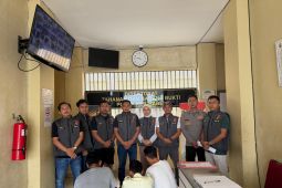 Polda Babel tahan tiga tersangka terkait kasus dugaan kekerasan terhadap jurnalis