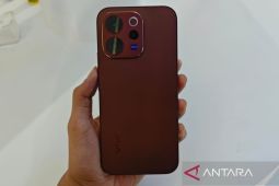 Vivo V70 resmi meluncur di Indonesia, andalkan kamera konser ZEISS dan baterai 6.500mAh