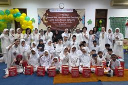 Rotary Club Surabaya Kaliasin santuni anak yatim dan disabilitas