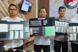 Polres Kuningan menyelidiki asal barang bukti empat kasus narkotika