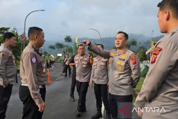Polres Bogor optimalkan Rest Area Gunung Mas urai macet Puncak