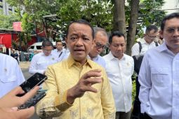 Harga minyak melambung, Bahlil percepat mandatori campuran etanol ke BBM