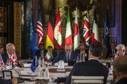 G7 bahas pelepasan cadangan minyak saat harga melonjak