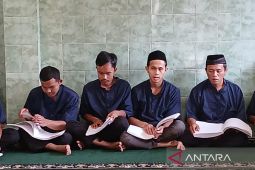 Disabilitas netra Penganthi intensifkan tadarus Al Quran Braile selama Ramadhan