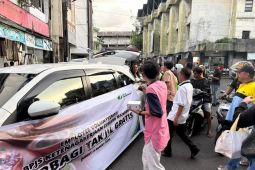 BPJS Ketenagakerjaan bagikan takjil gratis untuk masyarakat Manado