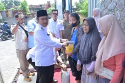 Pemkot Jambi salurkan bantuan pangan untuk 50 ribu jelang Lebaran