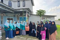 PIKK PLN Babel salurkan takjil ke lima lokasi
