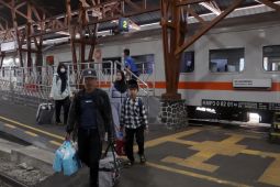 Prediksi puncak kedatangan pemudik di Stasiun Blitar