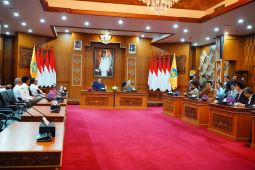 Pemprov Bali dan pusat percepat rencana olah sampah jadi listrik