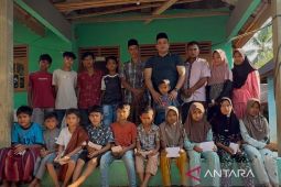 Ramadhan ke -22,  Hasan Basri santuni anak yatim