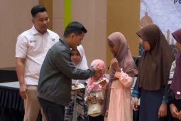 Forum BUMN di Maluku beri bantuan sosial untuk anak yatim piatu di bulan Ramadhan