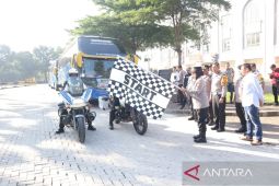 Kapolres Bekasi melepas 150 pemudik pulang kampung