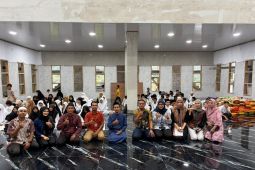 PNM Ambon Berbagi Kebahagiaan dengan 140 anak yatim dan dhuafa