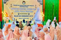 DWP Kotabaru berbagi Bansos