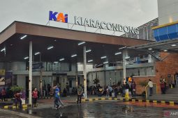 H-7 Lebaran 2026: 4.733 Pemudik Berangkat dari Stasiun Kiaracondong Bandung Hari Ini
