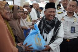 Menteri Imigrasi dan Pemasyarakatan1.000 Bilal Masjid di Medan