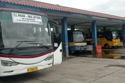 Puncak arus mudik di Terminal Mandala Lebak H-3 Lebaran
