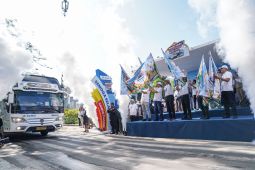 Pertamina berangkatkan  mitra pengemudi ojol mudik gratis ke berbagai kota di Jawa