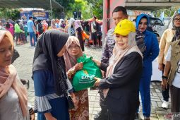 Pasar murah Pemprov Gorontalo bantu warga penuhi kebutuhan lebaran