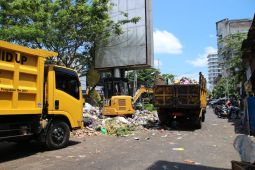 Saat malam lebaran warga Pontianak dihimbau buang sampah sebelum pukul 03.00 WIB