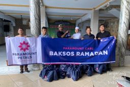 Paramount Land salurkan ribuan sembako hingga peralatan ibadah